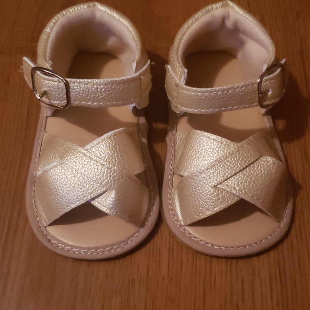 NEW Sandals